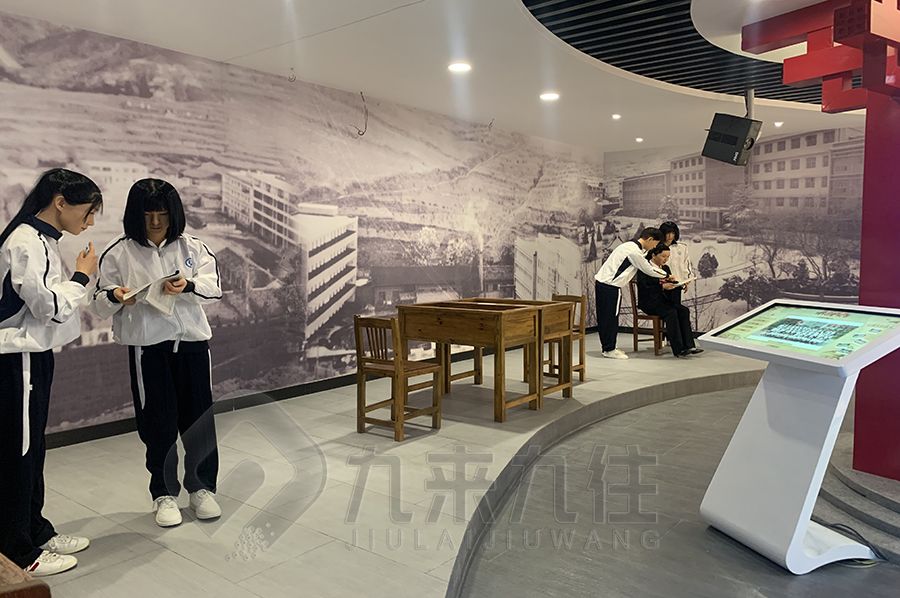 AI智能校史展廳設(shè)計(jì),數(shù)字化校史館建設(shè)方案,智能校史展覽館裝修設(shè)計(jì)公司